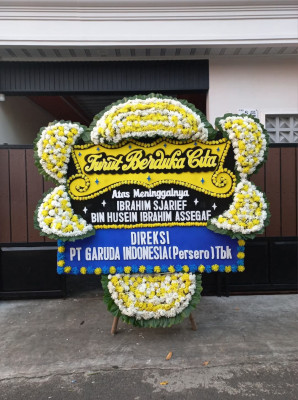 Papan Bunga Duka di Wanakerta