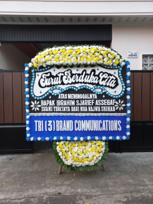 Papan Bunga Duka di Wanakerta